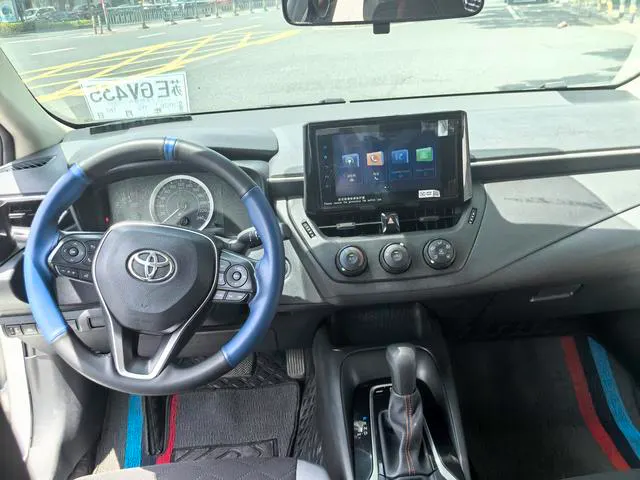 2023 Toyota Corolla thumbnail 4