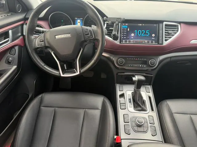 2018 Haval H6 Coupe thumbnail 4
