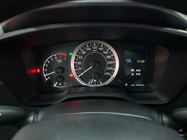 2019 Toyota Corolla thumbnail 5