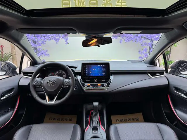 2023 Toyota Corolla thumbnail 4