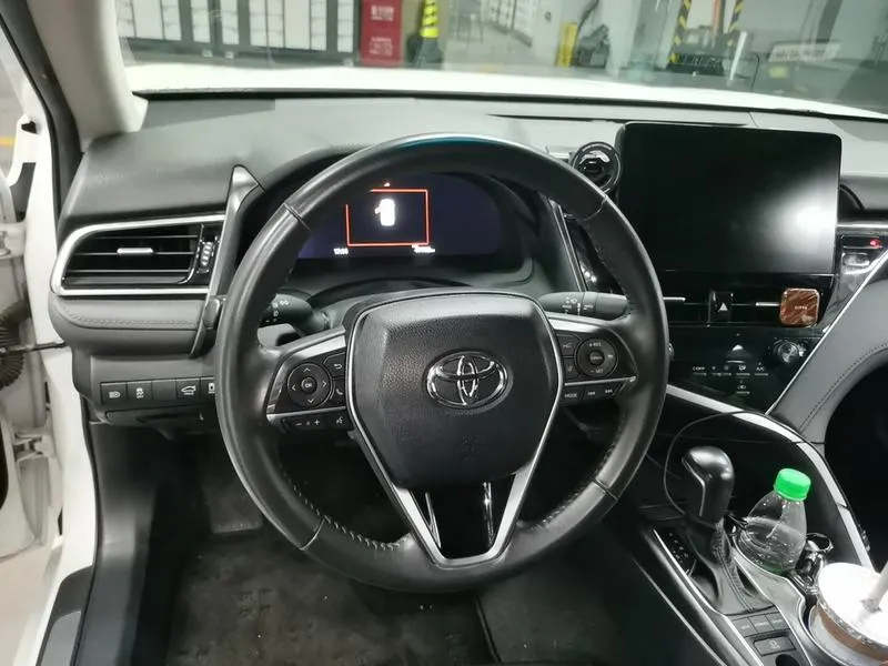 2021 Toyota Camry thumbnail 12