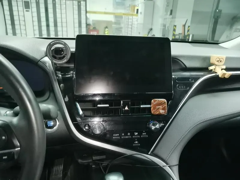 2021 Toyota Camry thumbnail 13