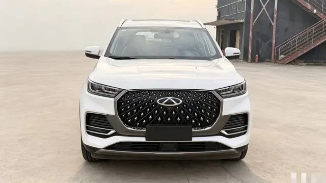 2024 Chery Tiggo 8 PLUS thumbnail 2