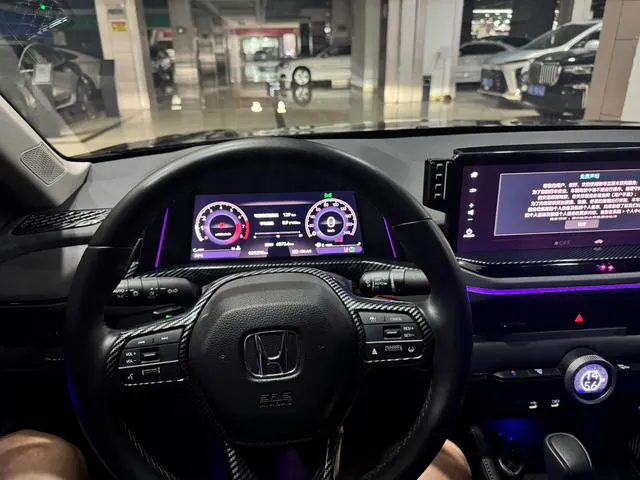 2024 Honda Accord thumbnail 5