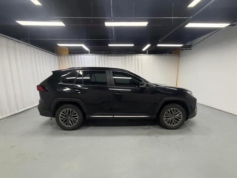 2023 Toyota Wildlander thumbnail 9