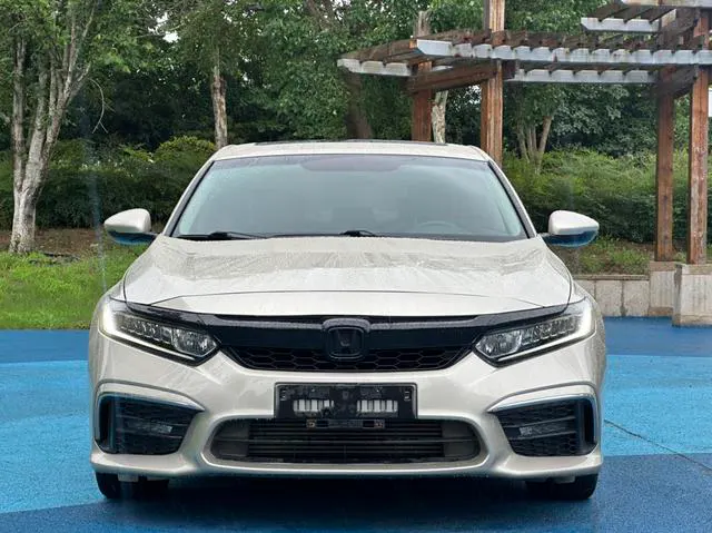 2019 Honda Inspire thumbnail 2