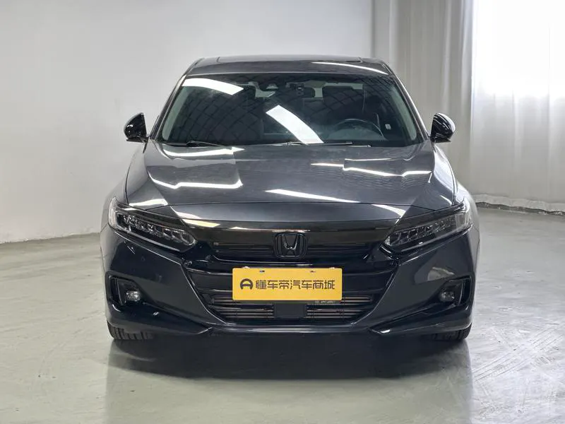 2022 Honda Accord thumbnail 3