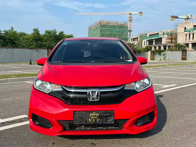 2018 Honda Fit thumbnail 2
