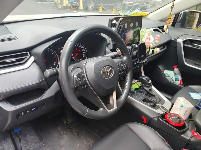 2022 Toyota Wildlander thumbnail 7