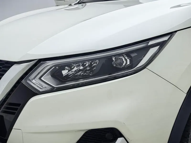 2021 Nissan Qashqai thumbnail 13