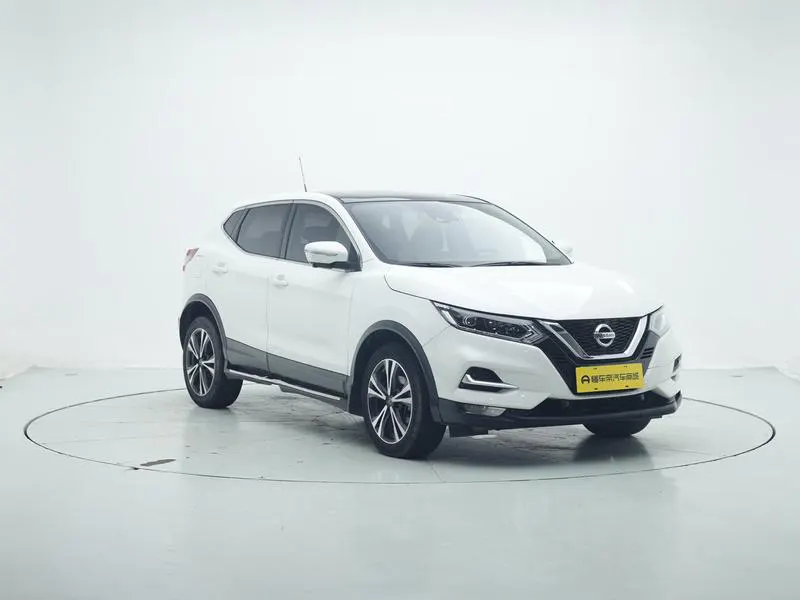 2021 Nissan Qashqai thumbnail 4