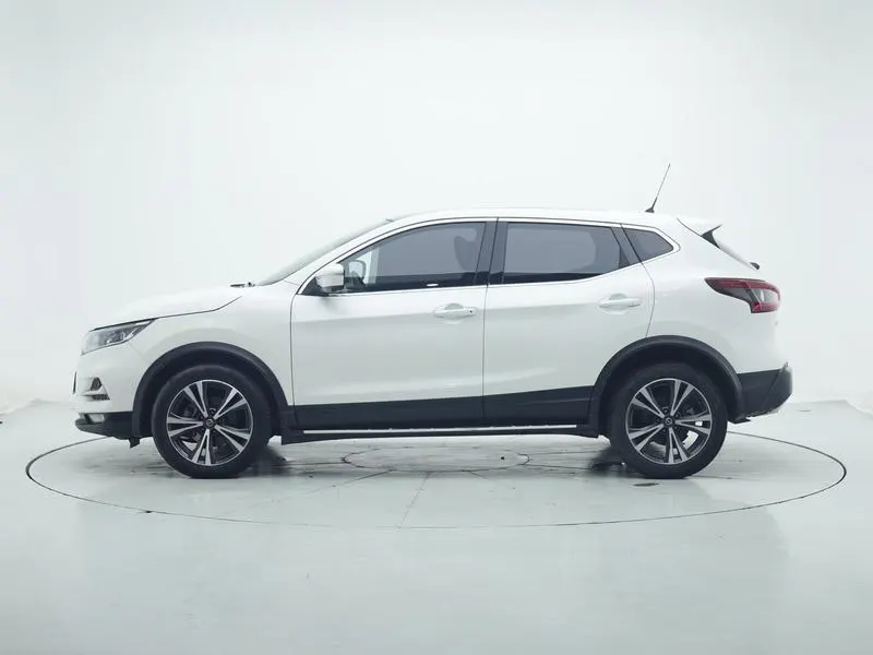 2021 Nissan Qashqai thumbnail 5