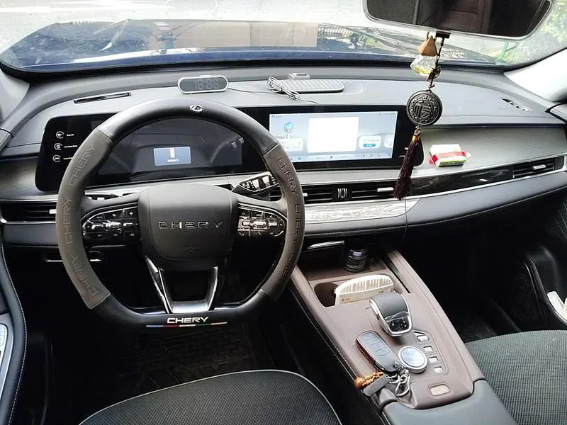 2025 Chery Tiggo 8 PRO thumbnail 5
