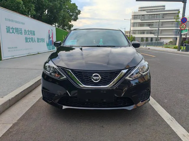 2024 Nissan Sylphy thumbnail 2