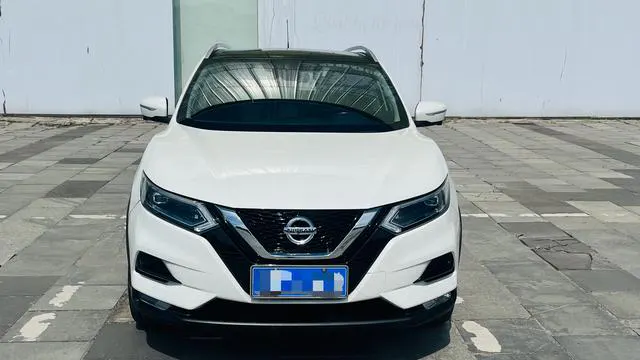 2019 Nissan Qashqai thumbnail 2