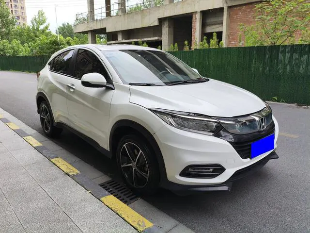 2019 Honda Vezel thumbnail 3