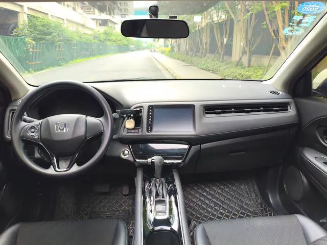 2019 Honda Vezel thumbnail 4