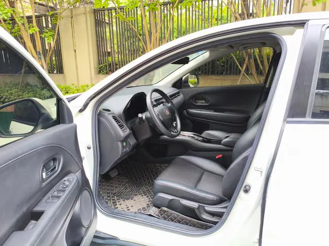 2019 Honda Vezel thumbnail 5