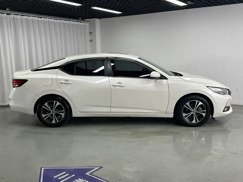 2020 Nissan Sylphy thumbnail 9