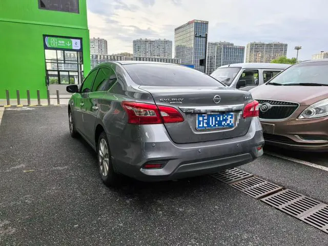 2024 Nissan Sylphy thumbnail 3