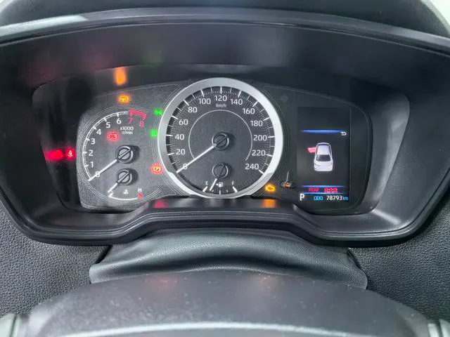 2023 Toyota Corolla thumbnail 5