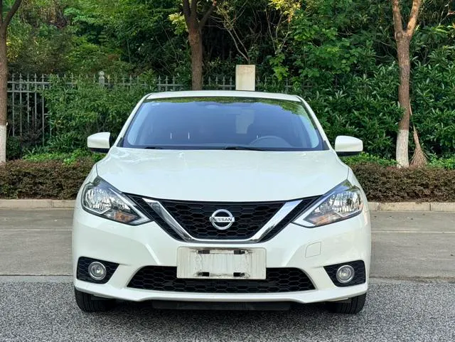 2021 Nissan Sylphy thumbnail 2