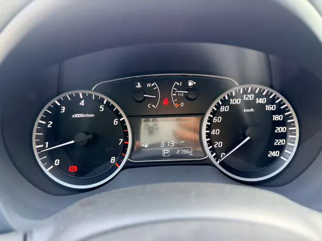 2021 Nissan Sylphy thumbnail 5