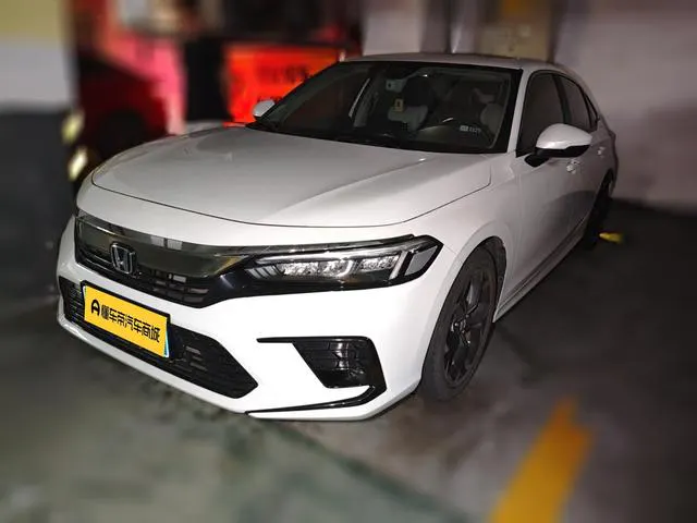 2022 Honda Civic thumbnail 2