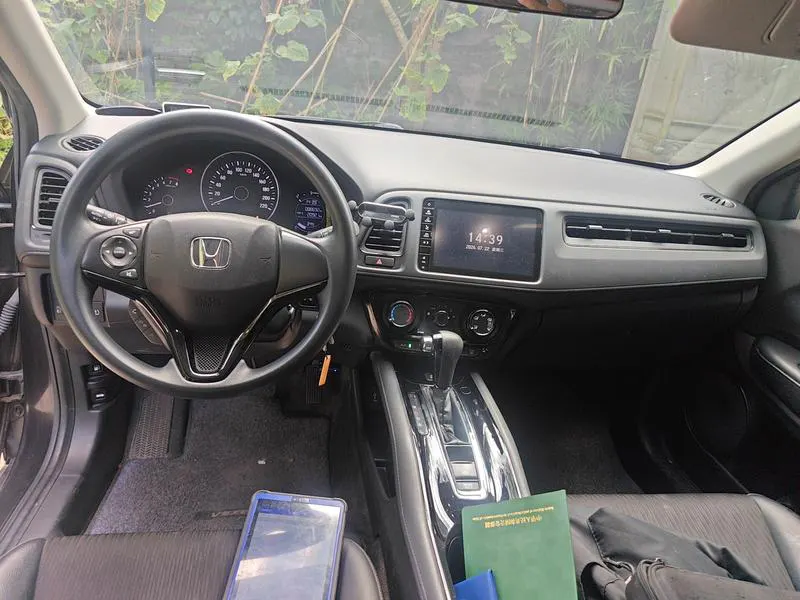 2020 Honda Vezel thumbnail 5
