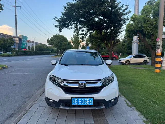 2019 Honda CR-V thumbnail 2