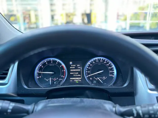 2018 Toyota Highlander thumbnail 5