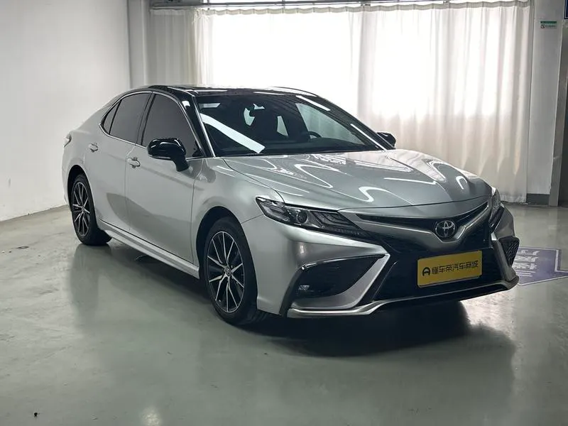 2021 Toyota Camry thumbnail 4