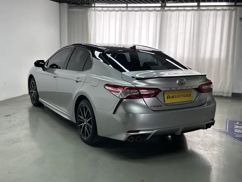 2021 Toyota Camry thumbnail 6