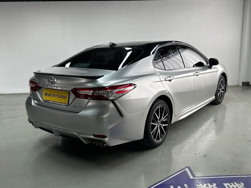 2021 Toyota Camry thumbnail 8