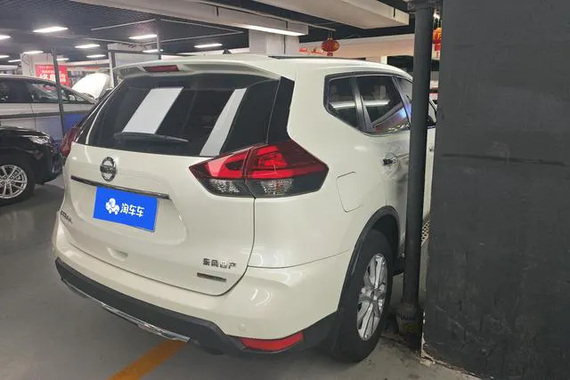 2020 Nissan X-Trail thumbnail 3