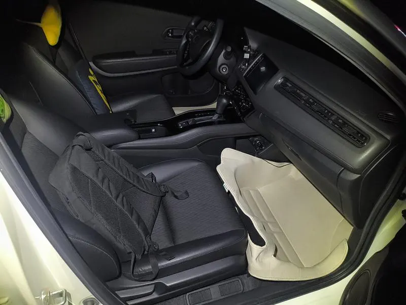 2019 Honda Vezel thumbnail 11