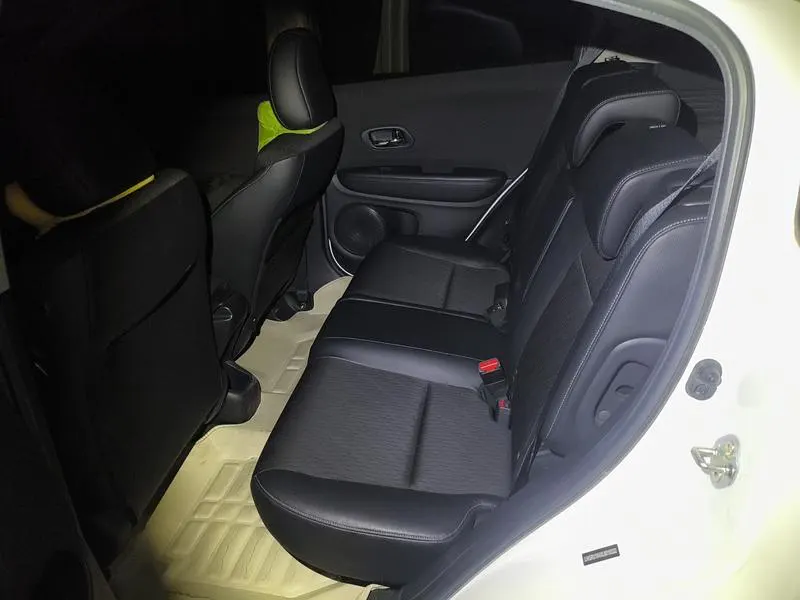 2019 Honda Vezel thumbnail 12