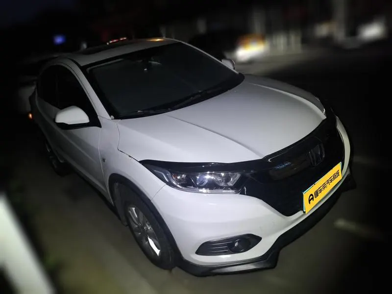 2019 Honda Vezel thumbnail 3