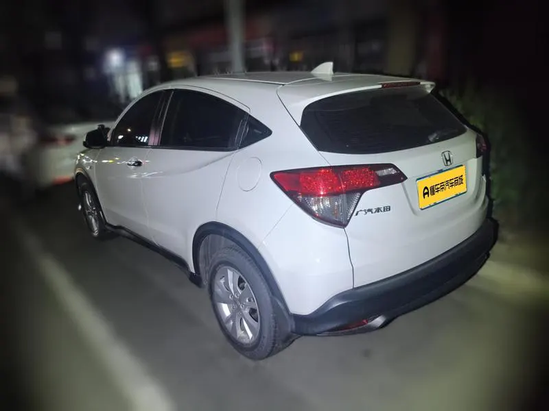 2019 Honda Vezel thumbnail 4