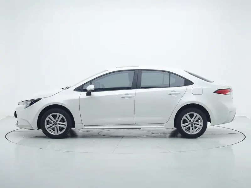2019 Toyota Corolla thumbnail 5