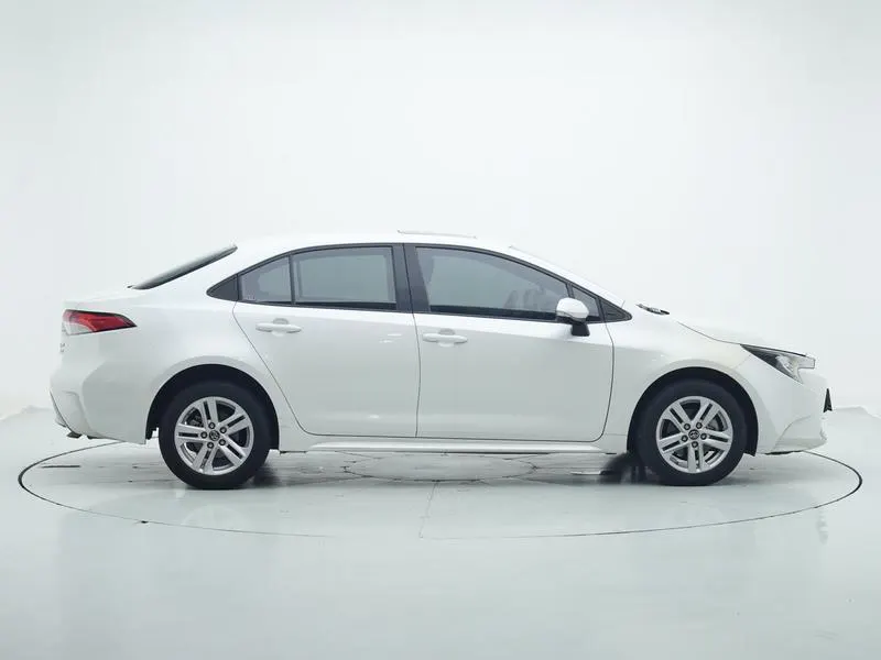 2019 Toyota Corolla thumbnail 9