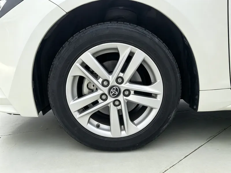 2019 Toyota Corolla thumbnail 10