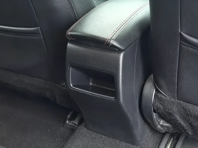 2019 Toyota Corolla thumbnail 11