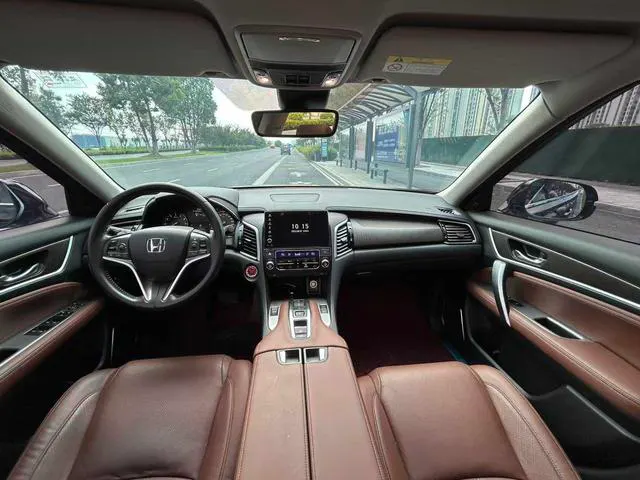 2020 Honda Avancier thumbnail 4