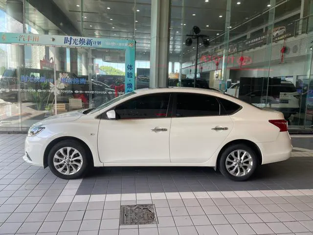2022 Nissan Sylphy thumbnail 3