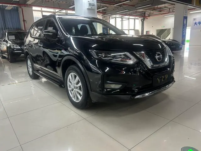 2020 Nissan X-Trail thumbnail 3