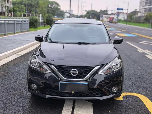 2019 Nissan Sylphy thumbnail 2