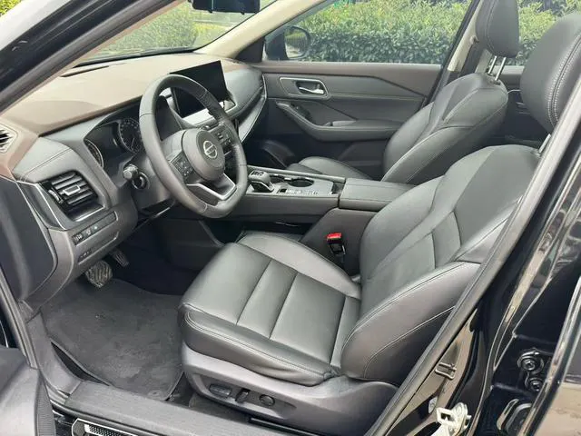 2022 Nissan X-Trail thumbnail 5