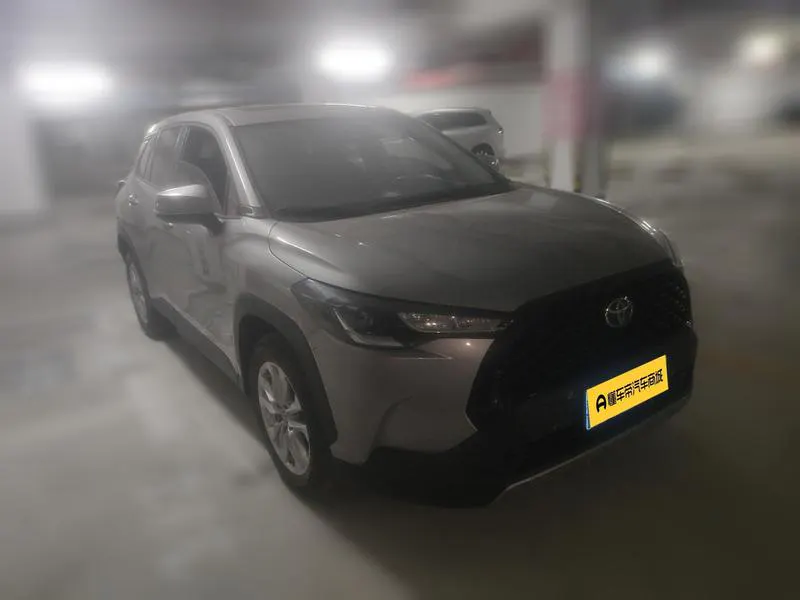 2022 Toyota Corolla Cross thumbnail 3