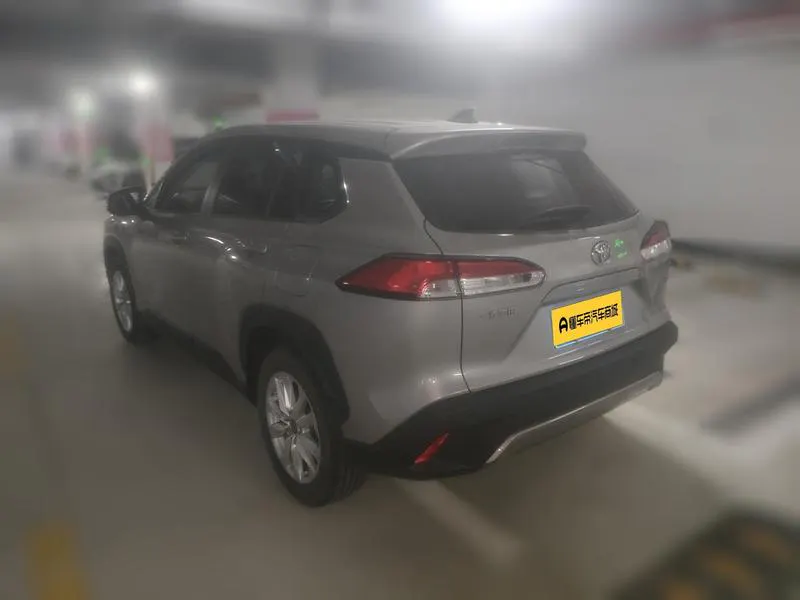 2022 Toyota Corolla Cross thumbnail 4